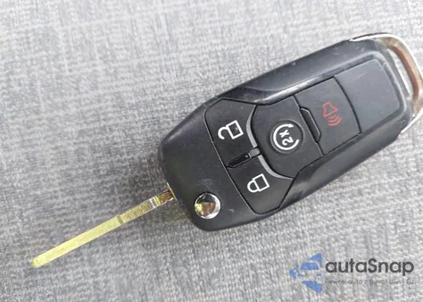 2024 Ford Maverick Xlt z USA, uszkodzony, nr VIN 3FTTW8H33RRB27217